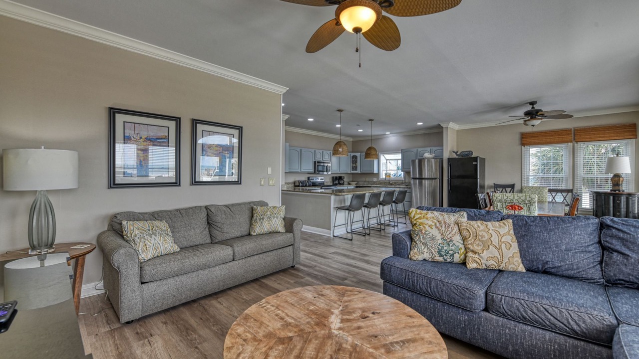 Photo of Livingroom in Long Bay Estates