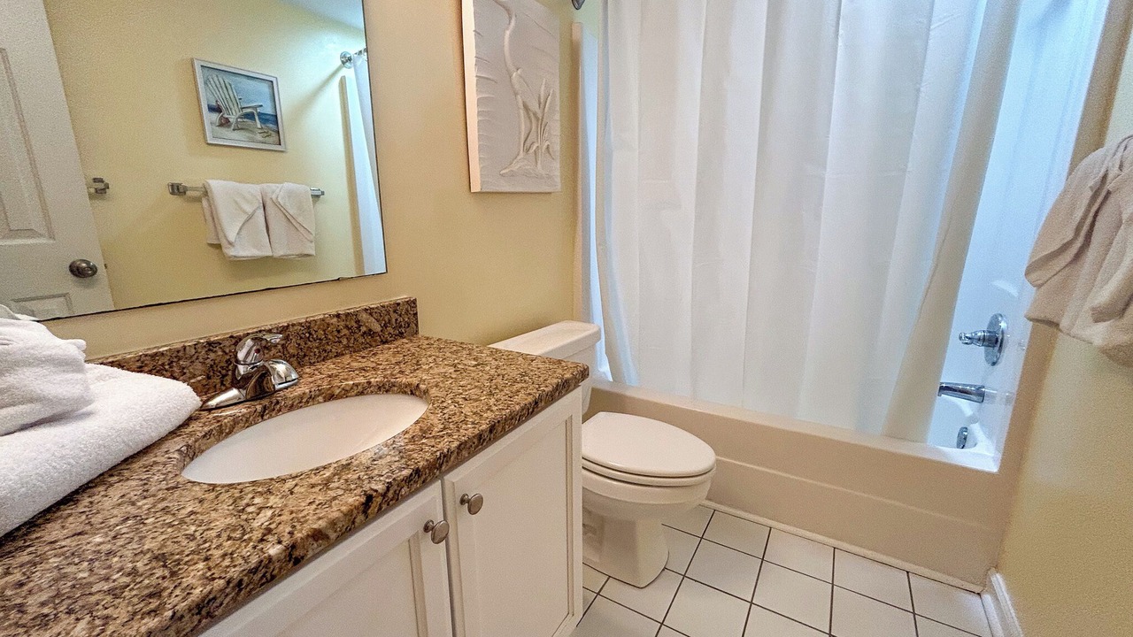 Photo of Bathroom in Ocean Drive