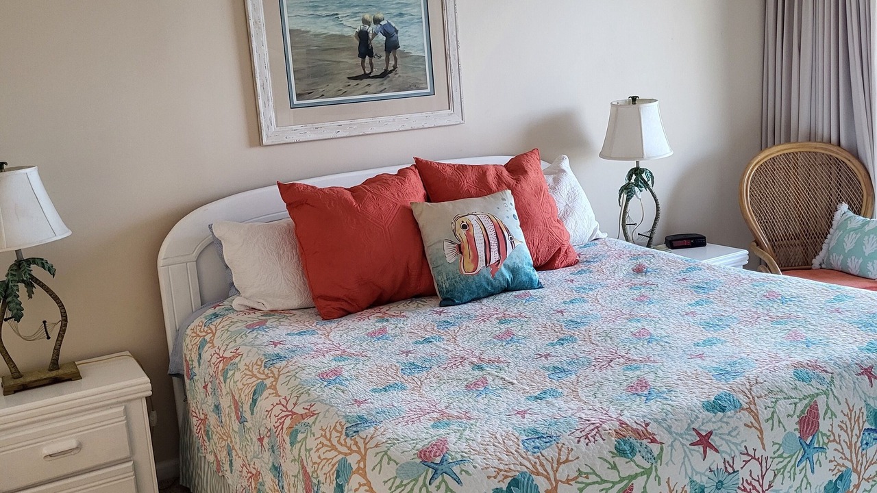 Photo of Bedroom in Windy Hill