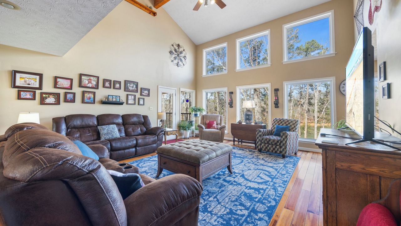 Photo of Livingroom in Gumlog