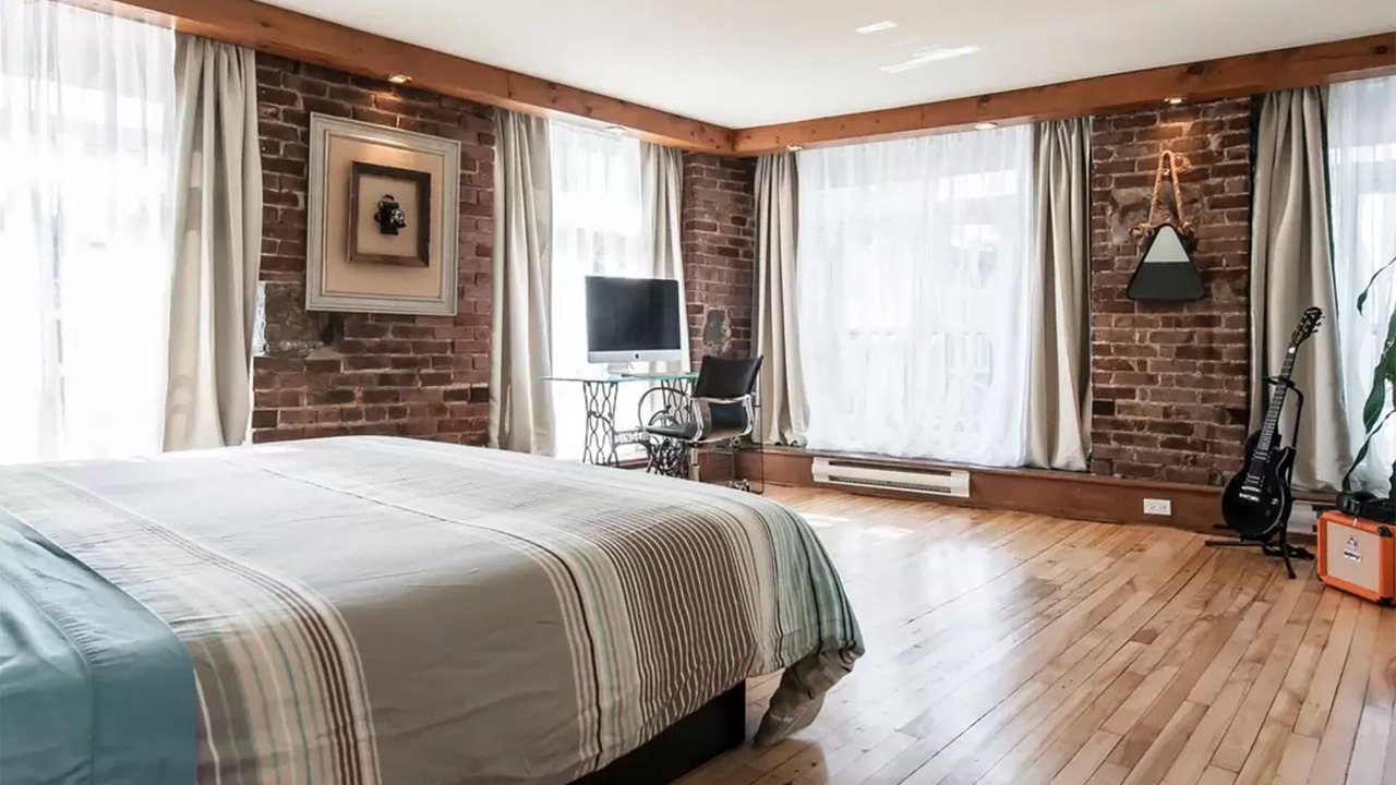Photo of Bedroom in Old Montreal