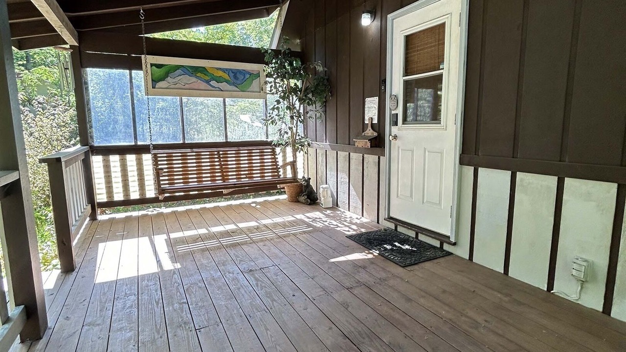 Photo of Outdoor in Newland