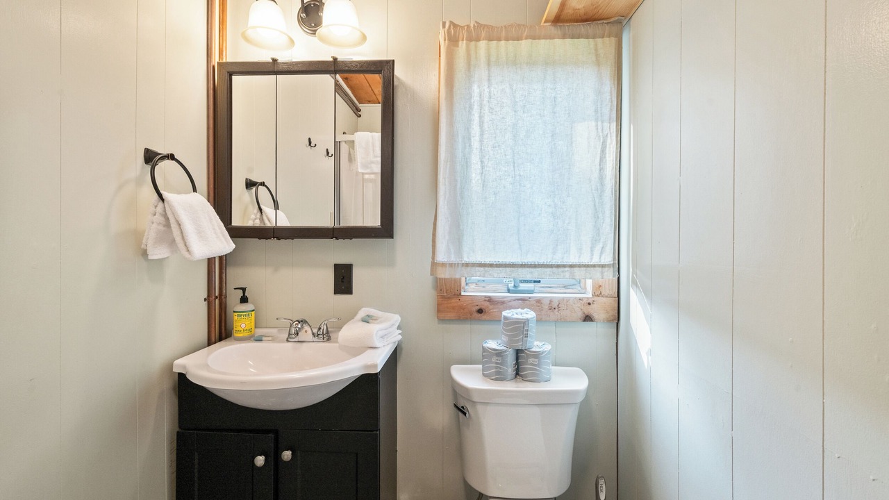 Photo of Bathroom in Rangeley Plantation