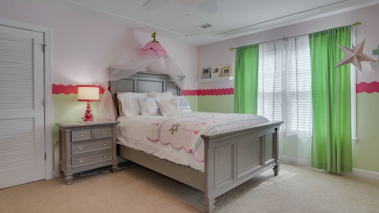Photo of Bedroom in Evans