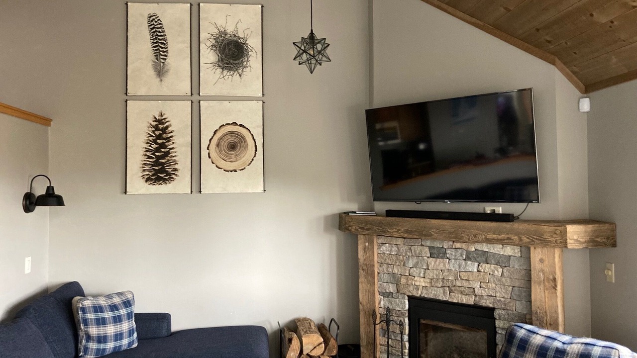 Photo of Livingroom in Rangeley