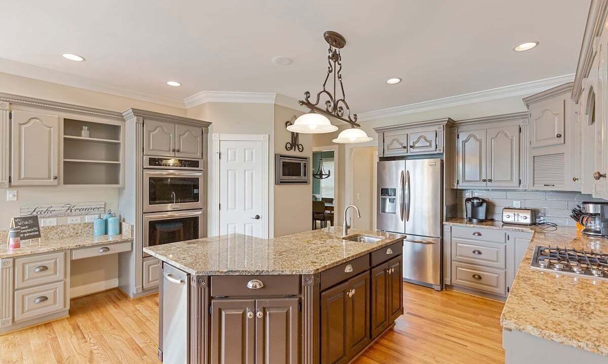 Photo of Kitchen in Saxony Forest