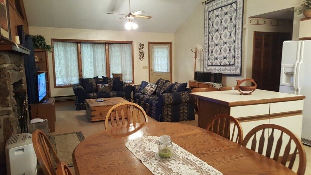 Photo of Bedroom in Maggie Valley