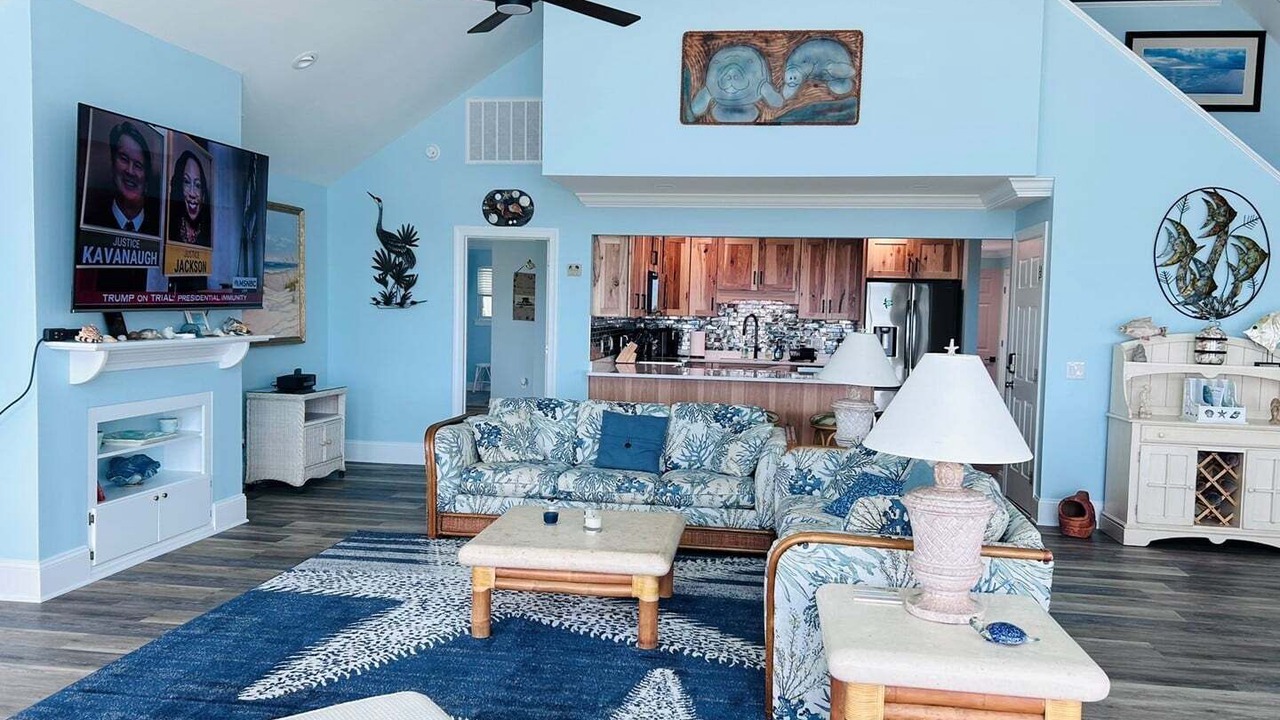 Photo of Livingroom in Holden Beach
