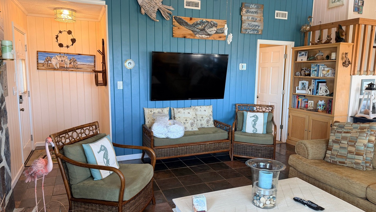Photo of Livingroom in Holden Beach