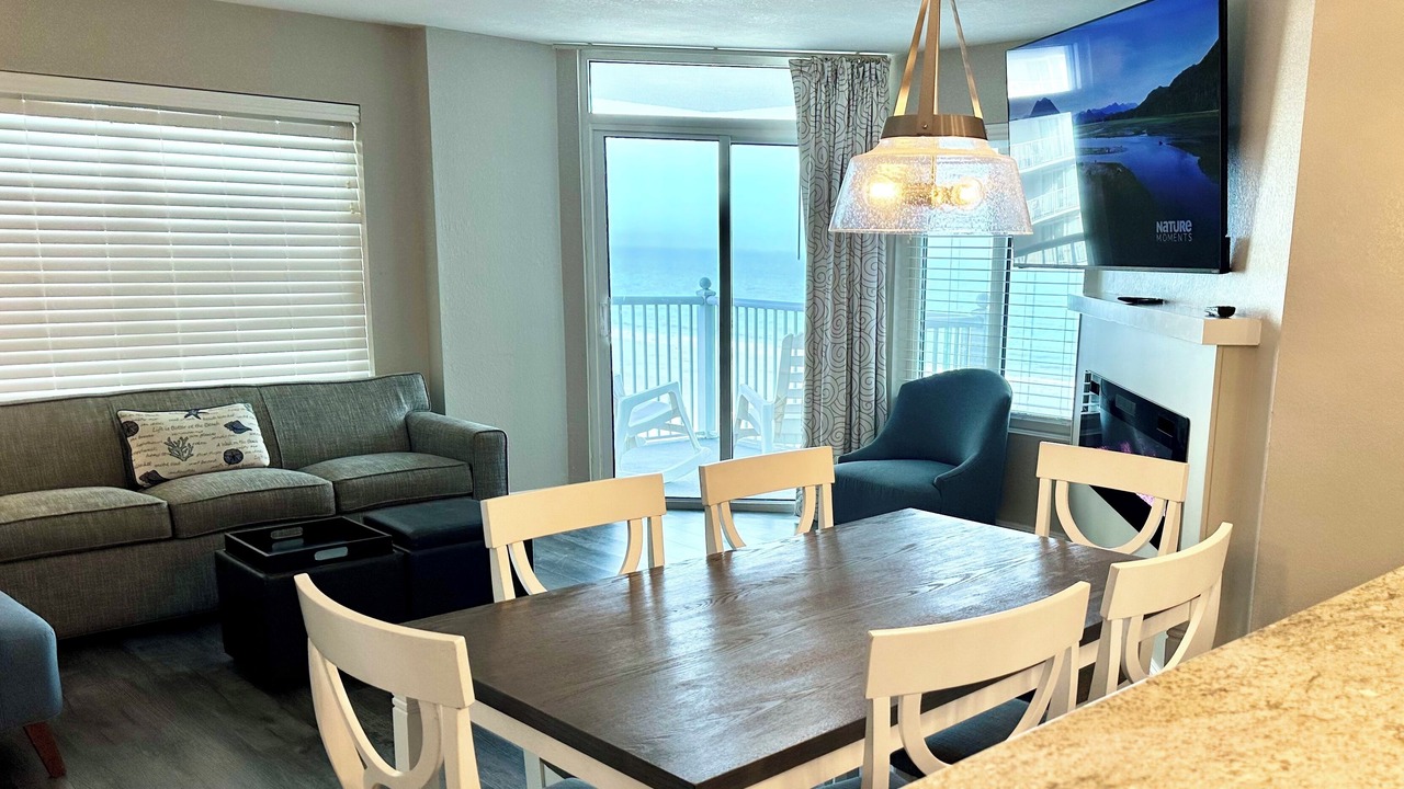 Photo of Bedroom in Arcadian Shores