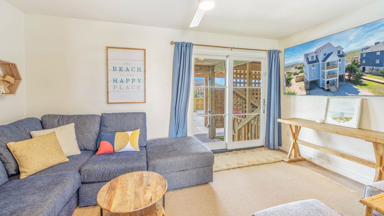 Photo of Bedroom in Waves