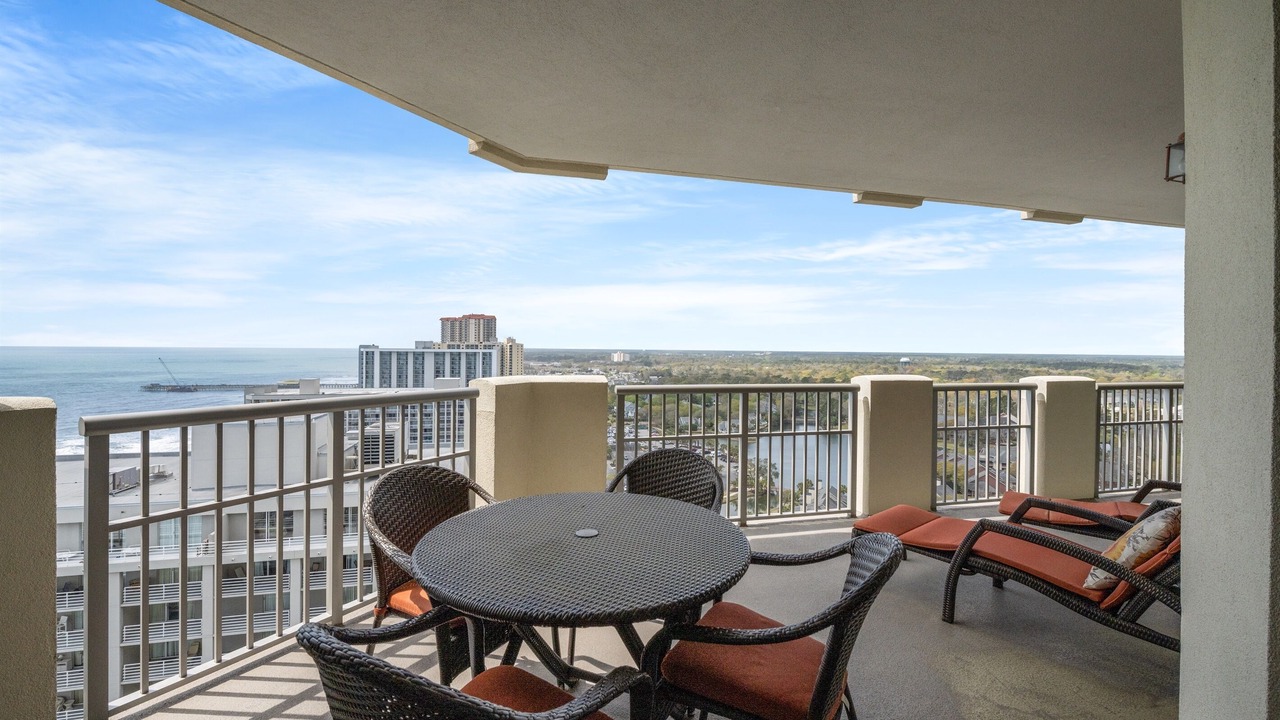 Photo of Patio Balcony in Arcadian Shores