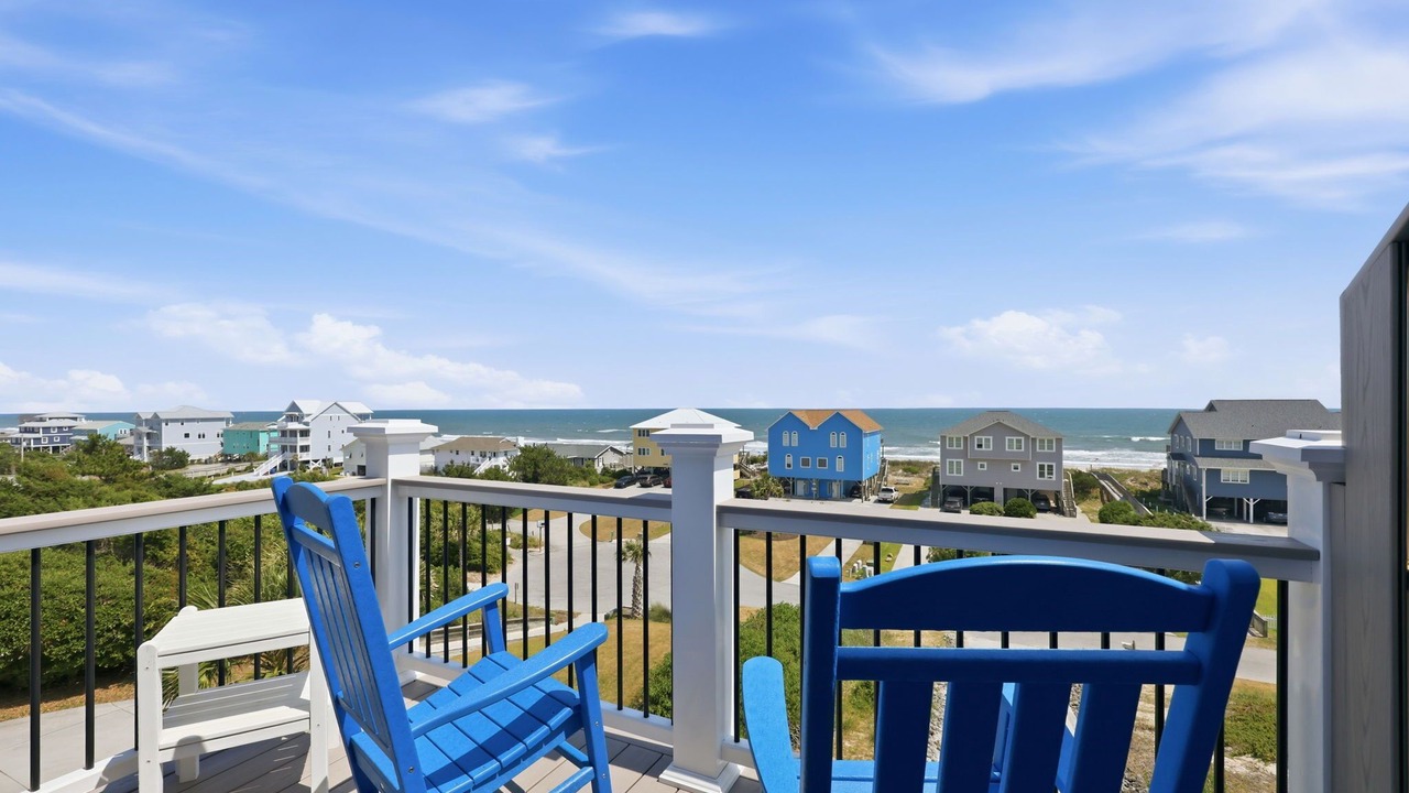 Photo of Patio Balcony in Emerald Isle