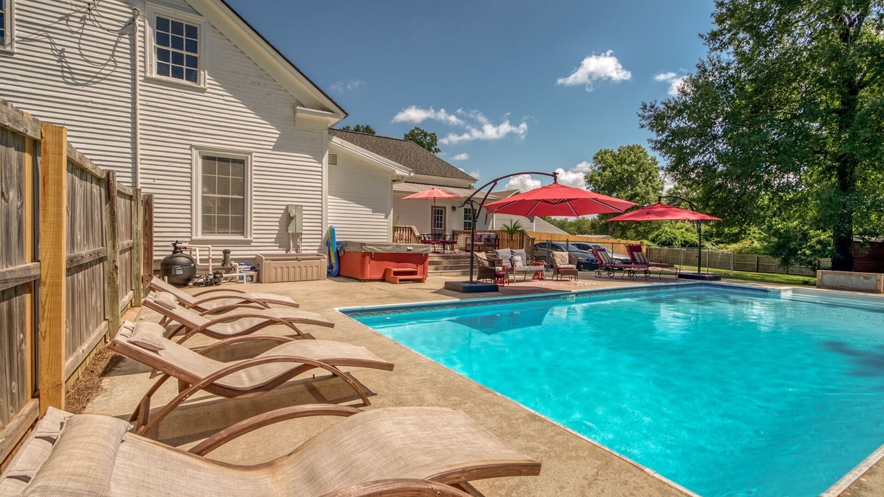 Photo of Outdoor in Monroe