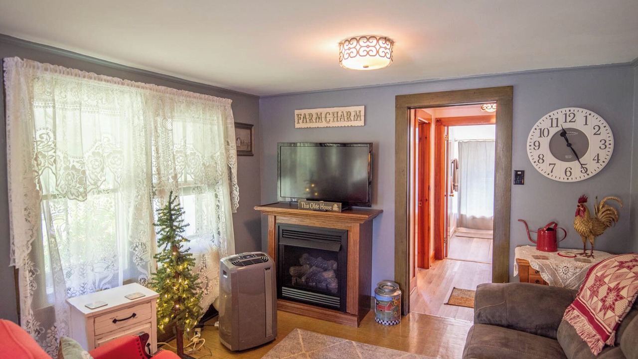 Photo of Livingroom in Crumpler