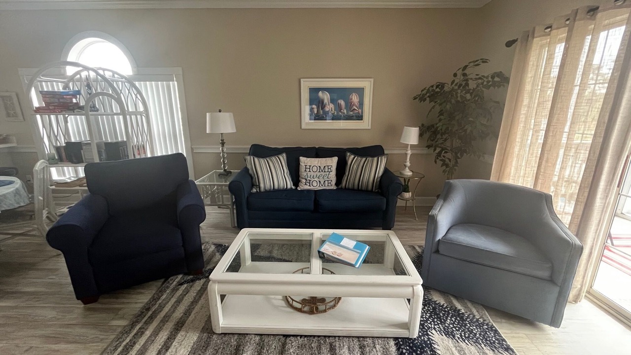 Photo of Livingroom in Central Myrtle Beach