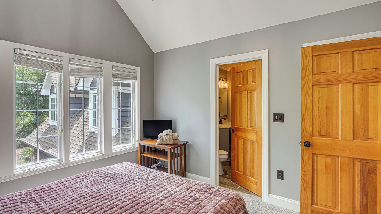 Photo of Bedroom in Boone