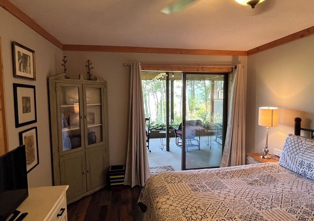 Photo of Outdoor in Glenville