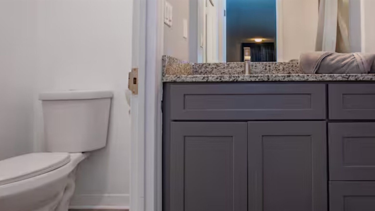 Photo of Bathroom in Sheffield Park