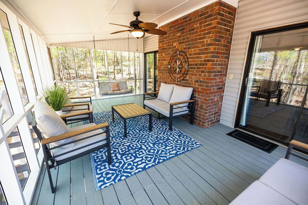 Photo of Patio Balcony in Lavonia