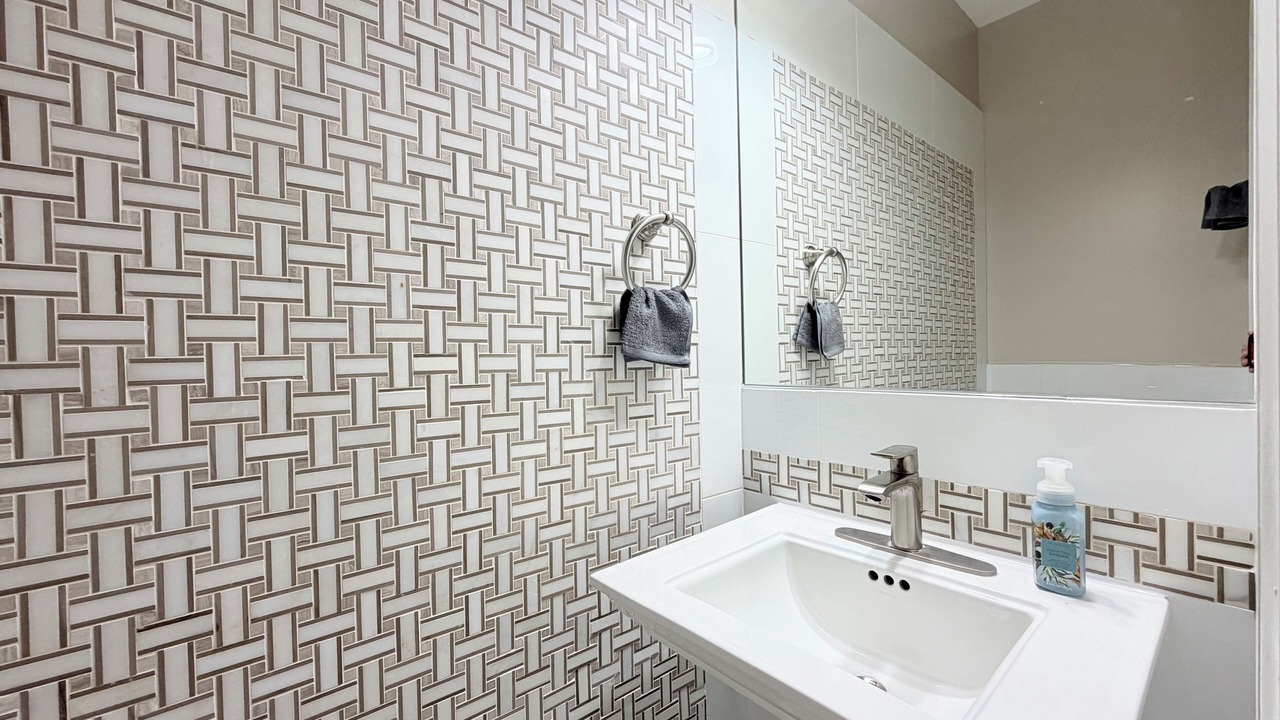 Photo of Bathroom in Dale City