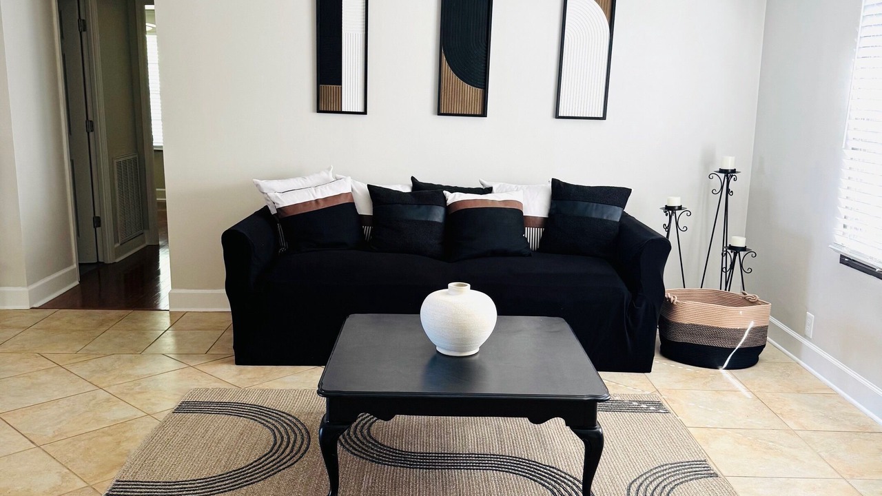 Photo of Livingroom in Ridgeway