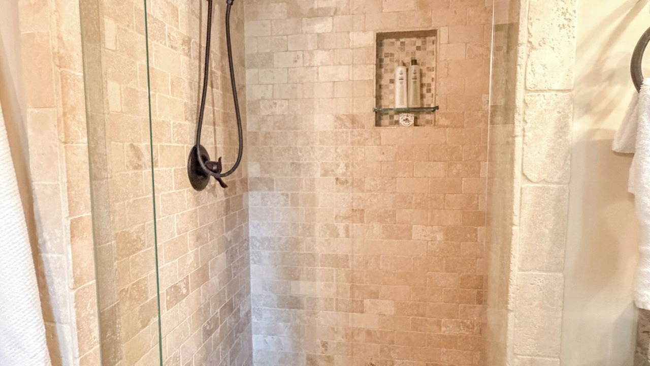 Photo of Bathroom in Lansing