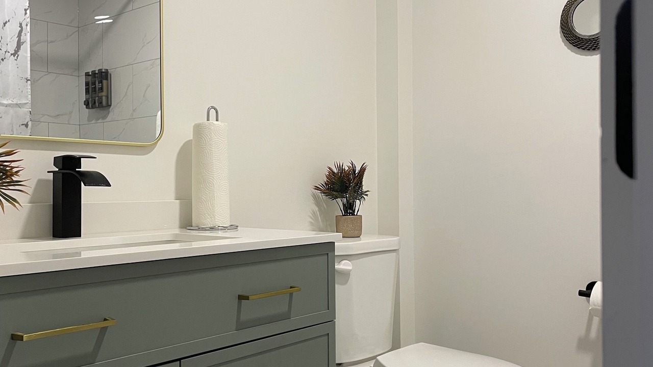 Photo of Bathroom in North Central Edmonton