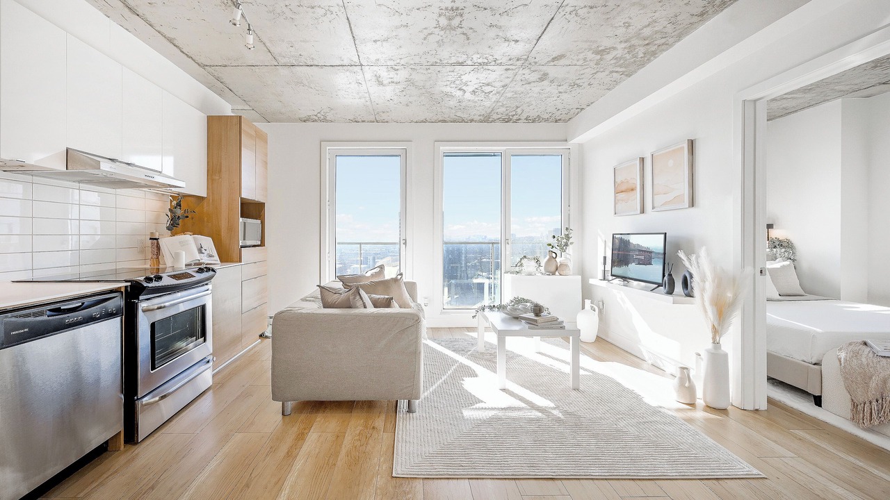 Photo of Bedroom in Downtown Montreal