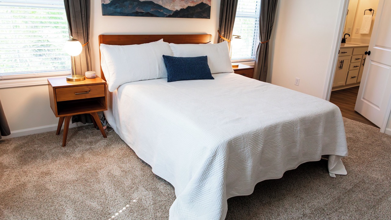 Photo of Bedroom in Central