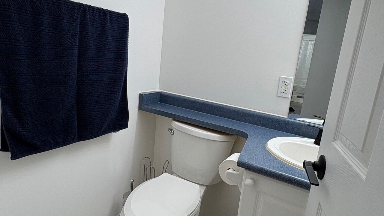 Photo of Bathroom in Clanton Park