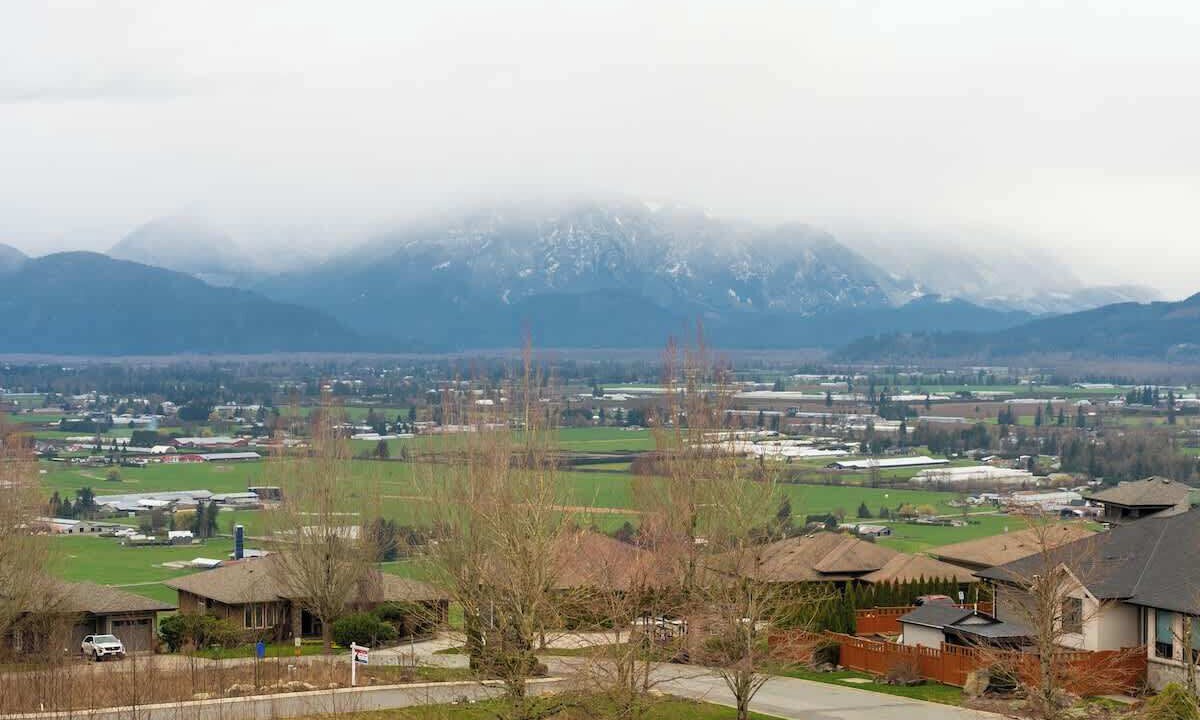 Photo of Others in Eastern Hillsides