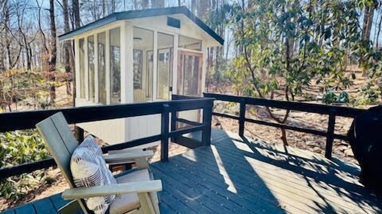 Photo of Patio Balcony in Hillsville