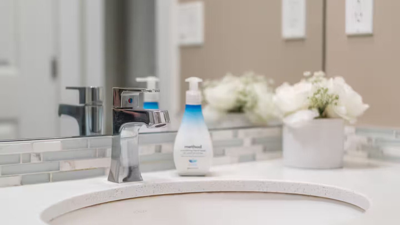Photo of Bathroom in Grand Boulevard