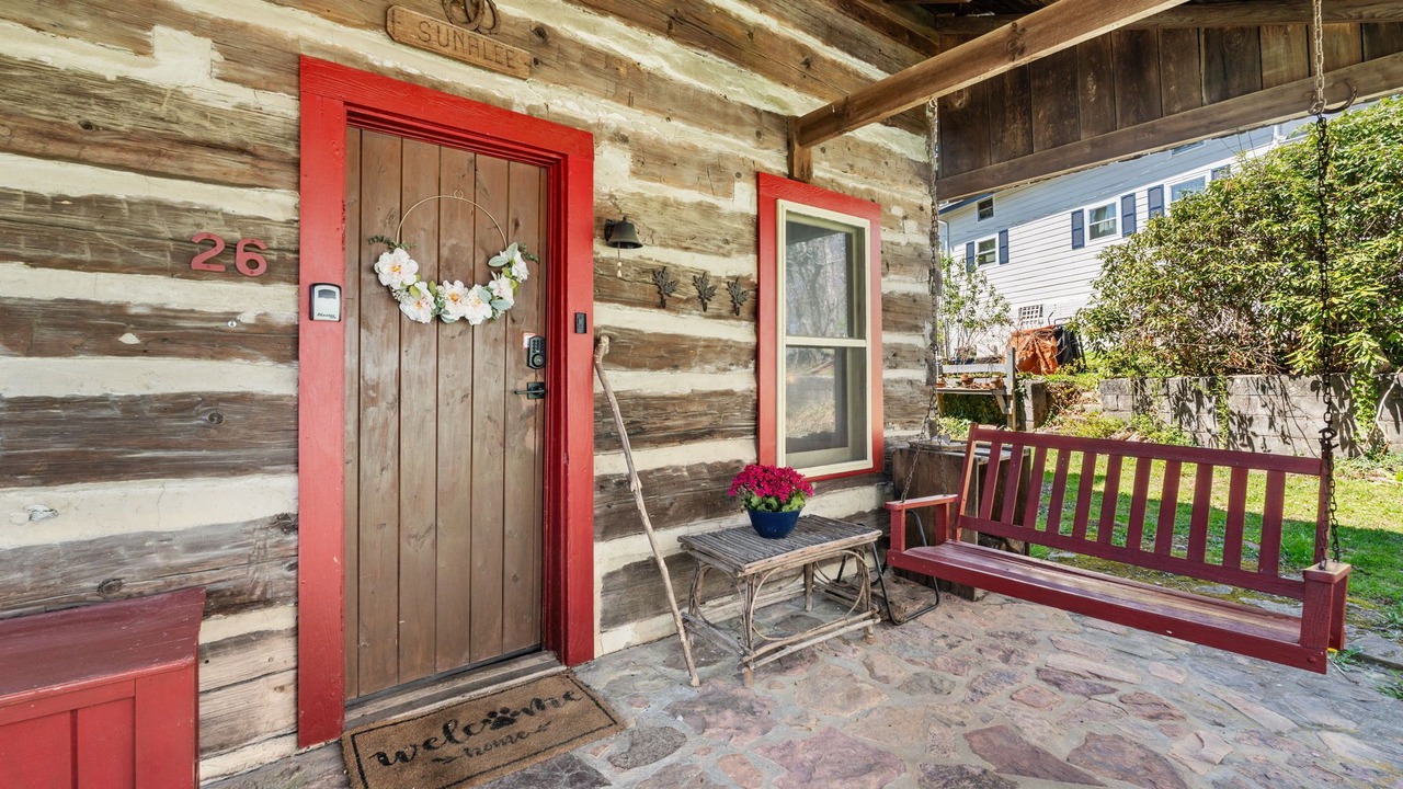 Photo of Patio Balcony in Linville Falls