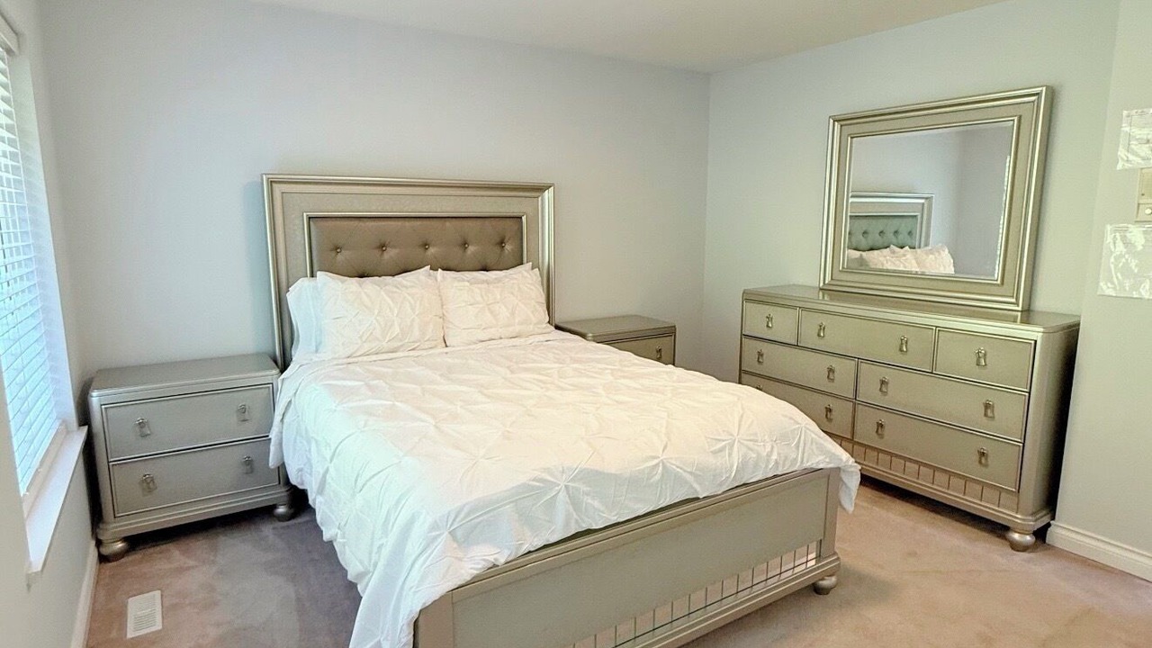 Photo of Bedroom in Caulfeild