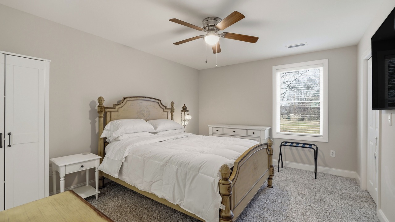 Photo of Bedroom in Newton