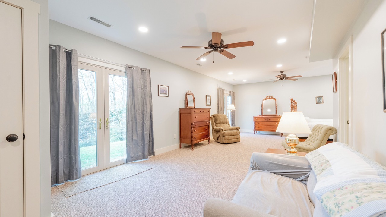 Photo of Bedroom in North Fork