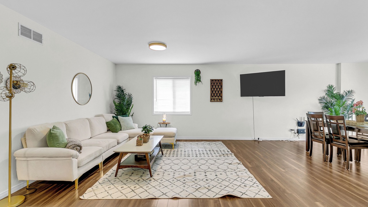 Photo of Livingroom in Woodslee