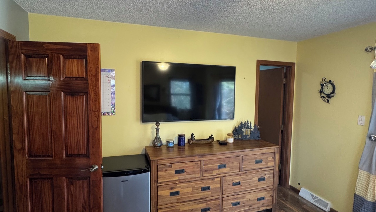 Photo of Bedroom in Reed Creek