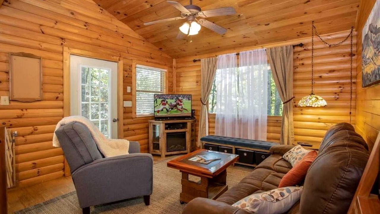 Photo of Livingroom in Boone