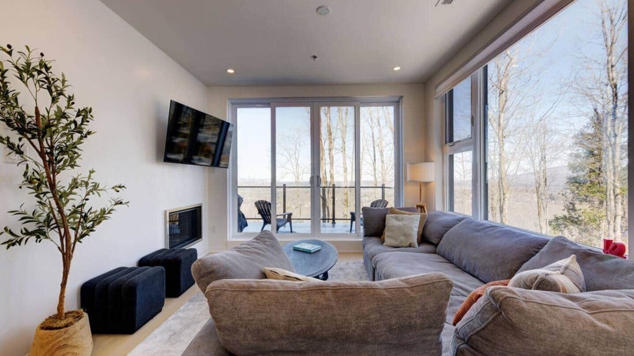 Photo of Livingroom in Bromont