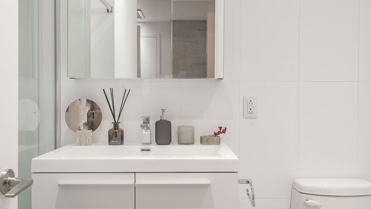 Photo of Bathroom in Cite Multimedia