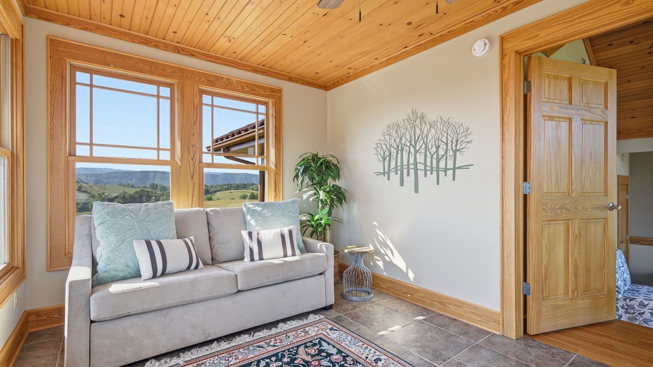 Photo of Livingroom in Butler