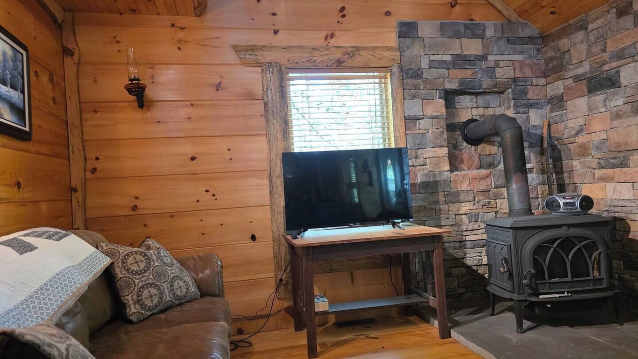 Photo of Livingroom in Jamestown