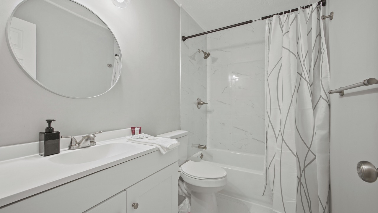 Photo of Bathroom in Lawrenceville
