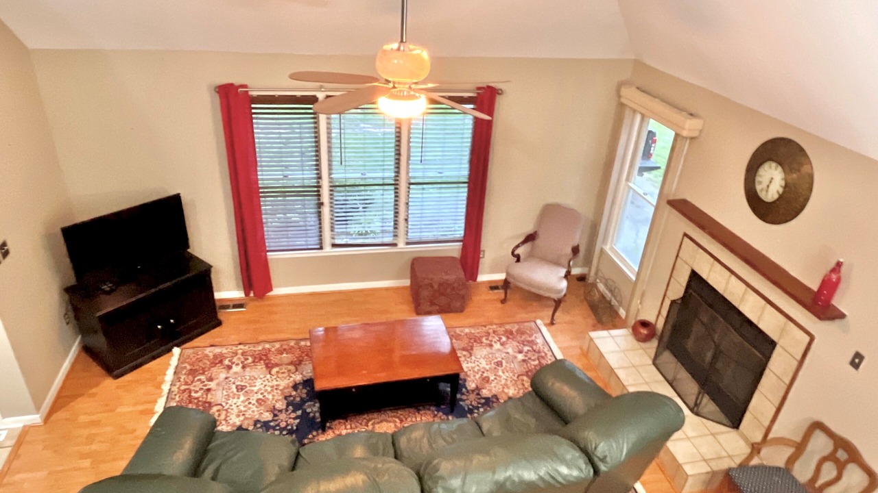Photo of Livingroom in Woodlake