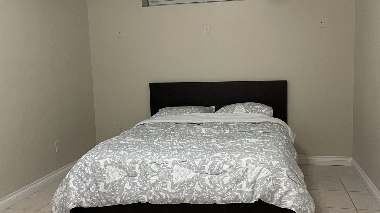 Photo of Bedroom in Fraserview