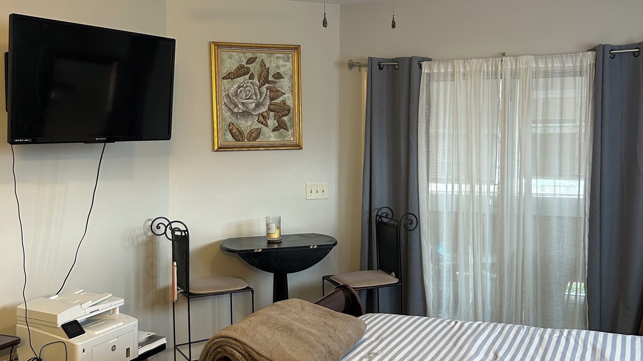 Photo of Bedroom in University Place