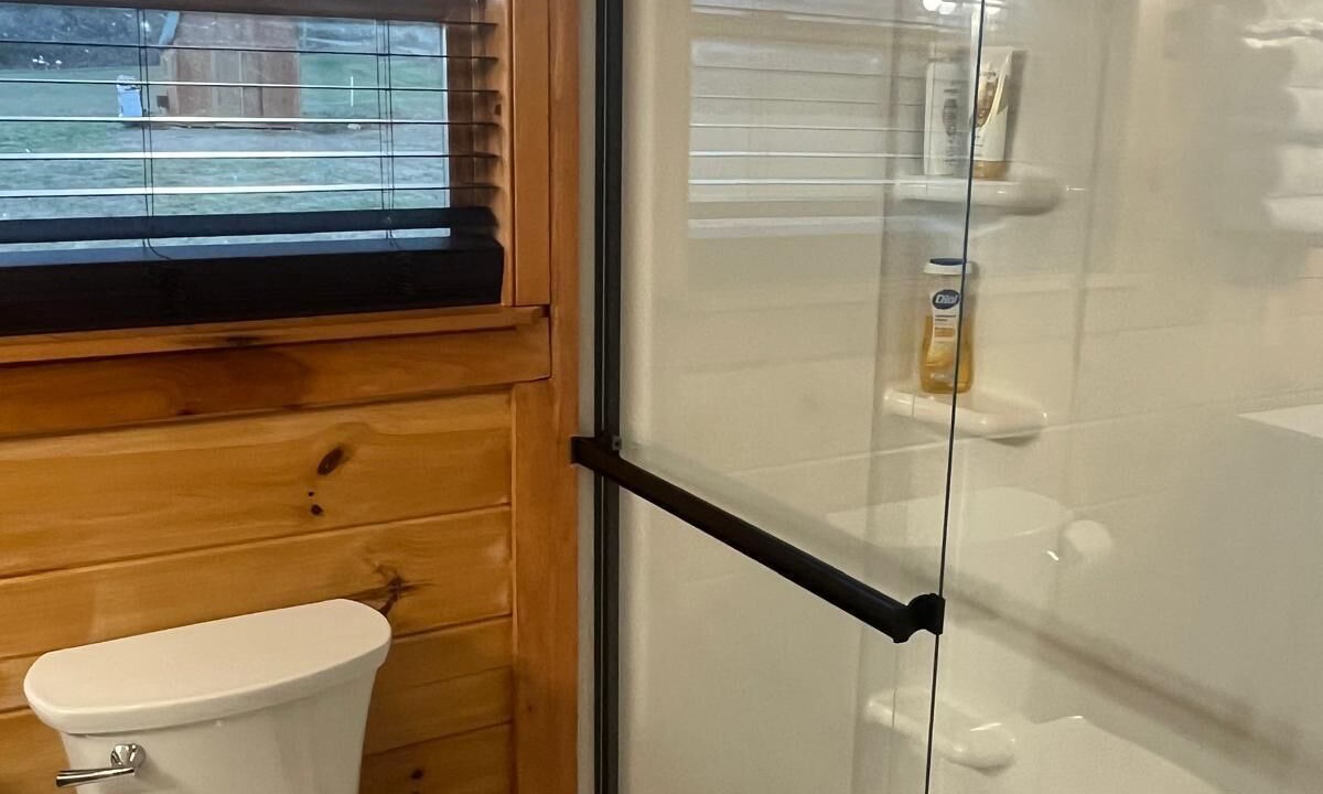 Photo of Bathroom in Rural Retreat